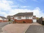 2 Bedrooms Detached bungalow for sale in Richmond Drive,...