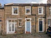 2 Bedrooms Detached house for rent in Dean Park Mews,...
