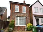2 Bedrooms Detached house for rent in Meadowbank,...