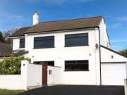 2 Bedrooms Detached house for sale in West End Rise,...