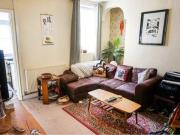 2 Bedrooms End terrace house for rent in Alpha Street,...