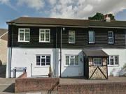 2 Bedrooms End terrace house for rent in Copthorne Bank,...