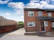 2 Bedrooms End terrace house for rent in Cross Chantrey...