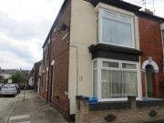 2 Bedrooms End terrace house for rent in Perth Street,...