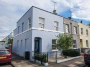 2 Bedrooms End terrace house for rent in Princes Road,...