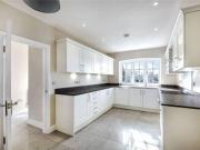 2 Bedrooms End terrace house for rent in Rose Cottage...