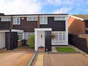 2 Bedrooms End terrace house for rent in Silk Mill Road,...