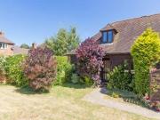 2 Bedrooms End terrace house for rent in The Street,...