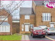 2 Bedrooms End terrace house for sale in Elgar Avenue,...