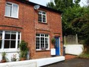 2 Bedrooms End terrace house for sale in Station Road,...
