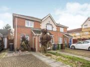 2 Bedrooms End terrace house for sale in Stern Close,...