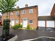 2 Bedrooms End terrace house for sale in Wendling Road...