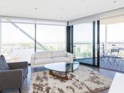 2 Bedrooms Flat for rent in 1 Riverlight Quay, Nine...