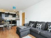 2 Bedrooms Flat for rent in 25 Barge Walk, North...