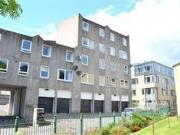 2 Bedrooms Flat for rent in 36 Carnegie Court, Edinburgh EH8
