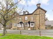 2 Bedrooms Flat for rent in 3 5 North Park Road,...