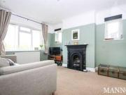 2 Bedrooms Flat for rent in 77 Bromley Road, Beckenham BR3
