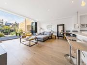 2 Bedrooms Flat for Rent in Abbeville Road | Foxtons