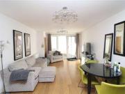 2 Bedrooms Flat for rent in Albemarle Road, Beckenham,...