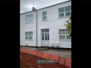 2 Bedrooms Flat for rent in Alpha Road, Rockferry CH42