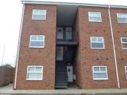 2 Bedrooms Flat for rent in Amersall Road, Scawthorpe,...