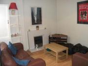 2 Bedrooms Flat for rent in Ardmillan Terrace, Edinburgh...