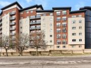 2 Bedrooms Flat for rent in Aspects Court, Slough SL1