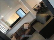 2 Bedrooms Flat for rent in Athlone House Leeds LS12