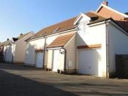 2 Bedrooms Flat for rent in Baden Powell Close,...