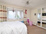 2 Bedrooms Flat for Rent in Bancroft Road | Foxtons
