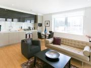 2 Bedrooms Flat for rent in Barking Road, Canning Town E16