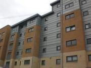 2 Bedrooms Flat for rent in Barrland Street, Glasgow G41