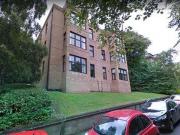 2 Bedrooms Flat for rent in Beaconsfield Road,...