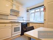 2 Bedrooms Flat for rent in Beaconsfield Road, Walworth SE17