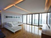 2 Bedrooms Flat for rent in Beetham Tower, Deansgate,...