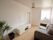 2 Bedrooms Flat for rent in Belle Vue Road, Hyde Park,...
