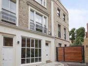 2 Bedrooms Flat for rent in Belsize Place, Belsize Park NW3
