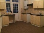 2 Bedrooms Flat for rent in Bennetts Castle Lane,...