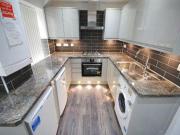 2 Bedrooms Flat for rent in Bilton Road, Perivale,...