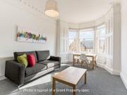 2 Bedrooms Flat for rent in Blackness Road, West End,...