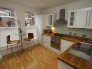 2 Bedrooms Flat for rent in Bloom Street, Salford M3