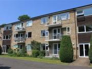2 Bedrooms Flat for rent in Boulters Gardens, Ray Mill...