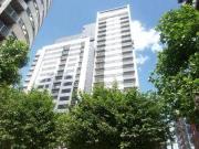 2 Bedrooms Flat for rent in Britton House, Green...