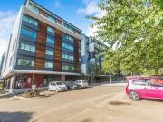 2 Bedrooms Flat for rent in Broadway, Salford M50