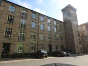 2 Bedrooms Flat for rent in Brook Lane, Golcar,...