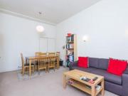 2 Bedrooms Flat for rent in Buckland Crescent, London NW3