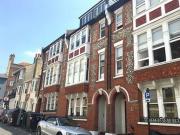 2 Bedrooms Flat for rent in Burlington Street, Kemptown,...