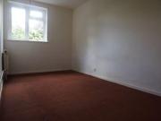2 Bedrooms Flat for rent in Byron Terrace, Hertford...