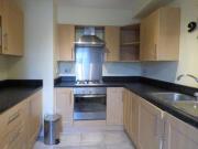 2 Bedrooms Flat for rent in Caddyfield Court, Halifax HX3