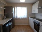 2 Bedrooms Flat for rent in Calder Road, Maidstone ME14
